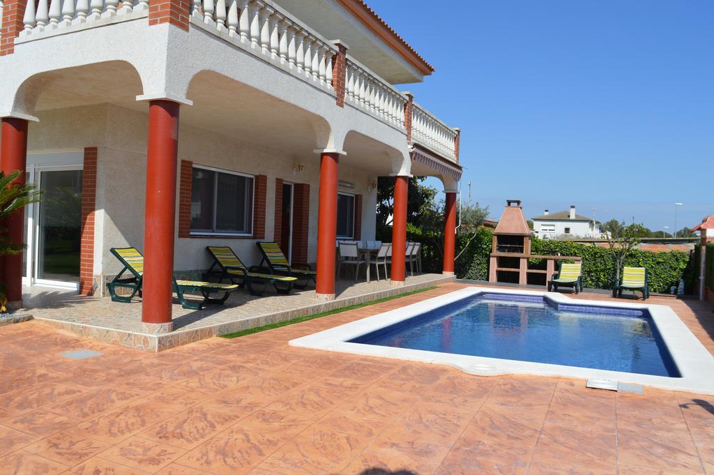 Vista Cunit Villa Cubelles Bagian luar foto